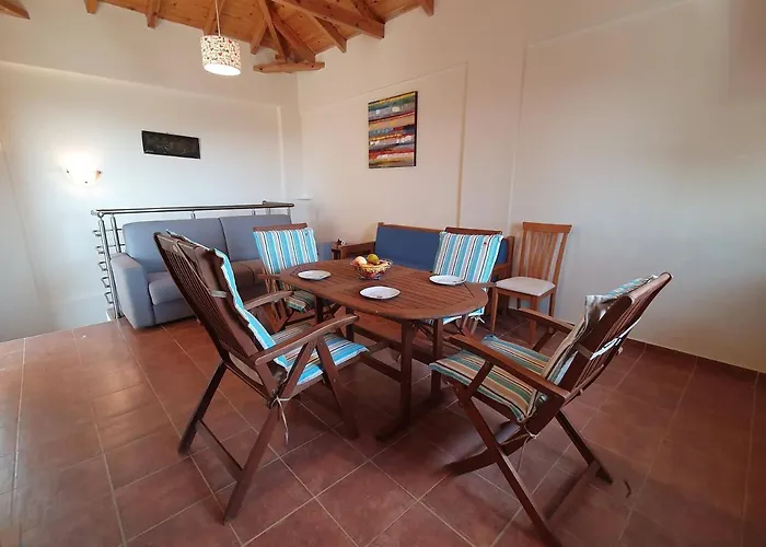 Lefktro 8 Apartamento *